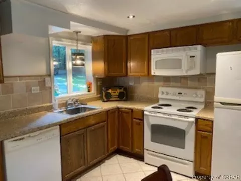 3718 Sycamore Ln, Gloucester, VA 23061 photo 31