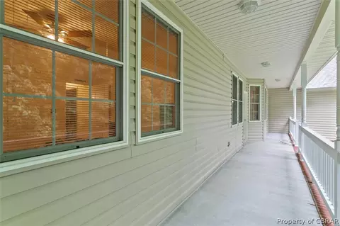 6652 Mary Sutton Ln, Gloucester, VA 23061 photo 7