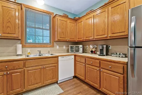 6652 Mary Sutton Ln, Gloucester, VA 23061 photo 17