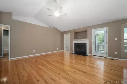 7412 Cox Cir, Gloucester, VA 23061 photo 7