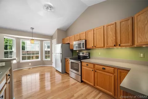 7412 Cox Cir, Gloucester, VA 23061 photo 14