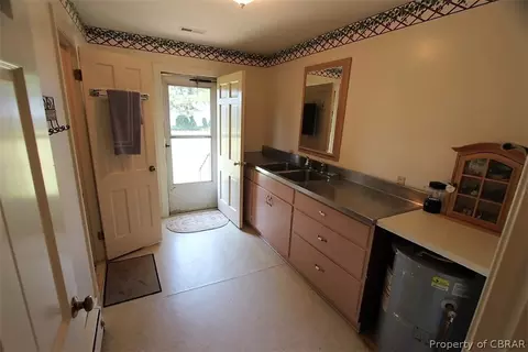 1668 Duke Rd, Gloucester Point, VA 23062 photo 36