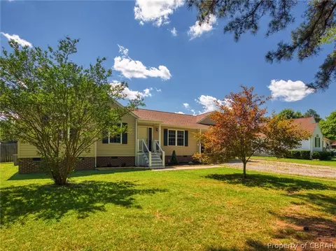 9309 Davenport Rd, Gloucester, VA 23061 photo 3
