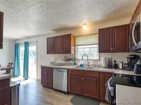 9309 Davenport Rd, Gloucester, VA 23061 photo 10