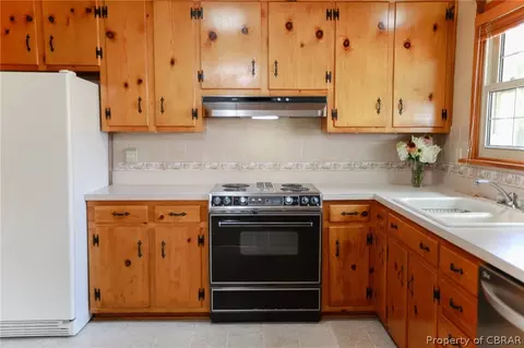 458 Beaumont St, Hampton, VA 23669 photo 11