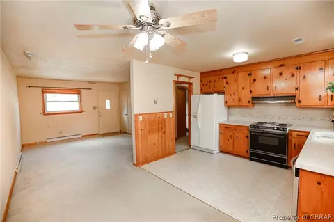 458 Beaumont St, Hampton, VA 23669 photo 7