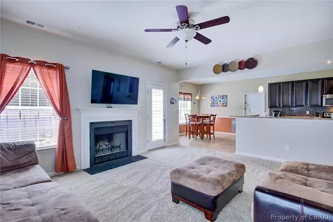 3731 Mariners Dr, Hayes, VA 23072 photo 9