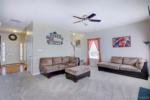 3731 Mariners Dr, Hayes, VA 23072 photo 10
