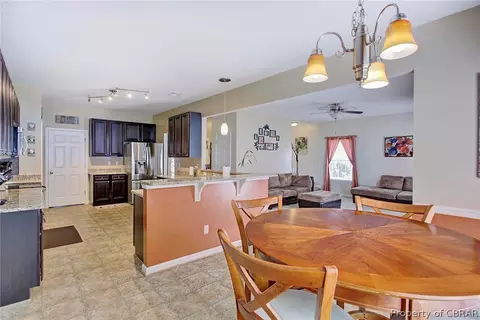 3731 Mariners Dr, Hayes, VA 23072 photo 16