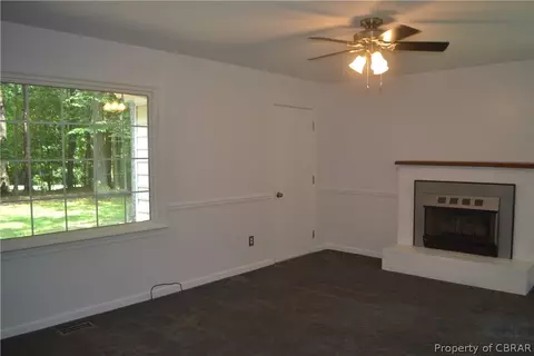 6896 Seawell Ave, Gloucester, VA 23061 photo 6