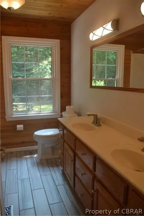 6896 Seawell Ave, Gloucester, VA 23061 photo 17