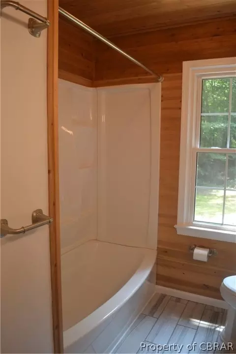 6896 Seawell Ave, Gloucester, VA 23061 photo 18