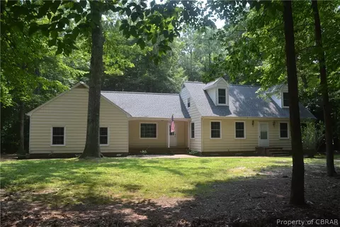 6896 Seawell Ave, Gloucester, VA 23061 photo 1