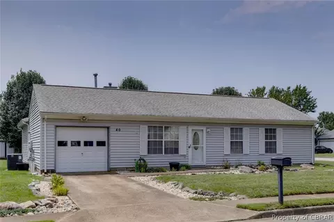 40 Peterborough Dr, Hampton, VA 23666 photo 1