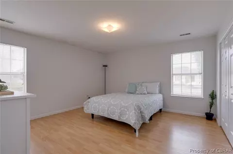 40 Peterborough Dr, Hampton, VA 23666 photo 17