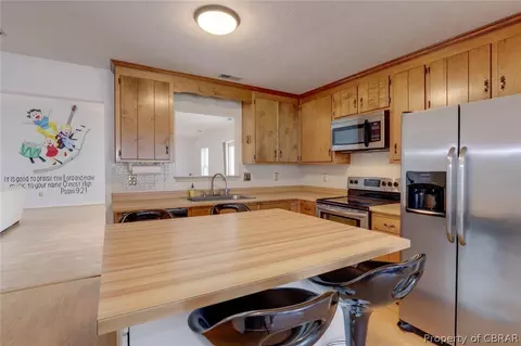 40 Peterborough Dr, Hampton, VA 23666 photo 9