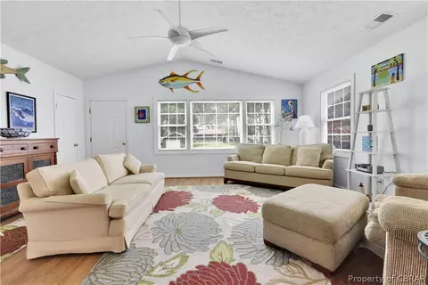 8198 Riverview Dr, Gloucester, VA 23061 photo 9
