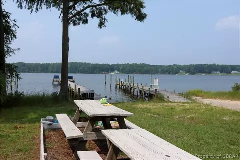 8198 Riverview Dr, Gloucester, VA 23061 photo 49