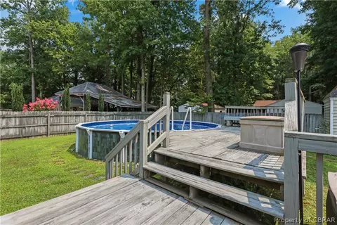 8198 Riverview Dr, Gloucester, VA 23061 photo 31