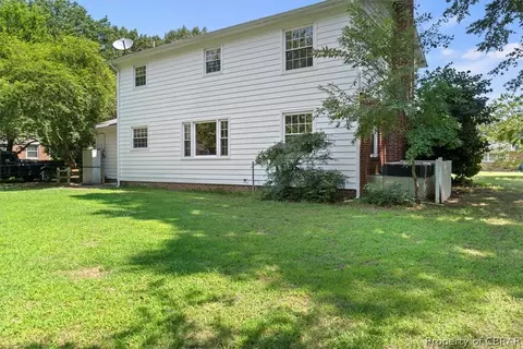 7511 Tyndall Dr, Gloucester Point, VA 23062 photo 26