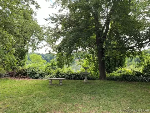 7511 Tyndall Dr, Gloucester Point, VA 23062 photo 28