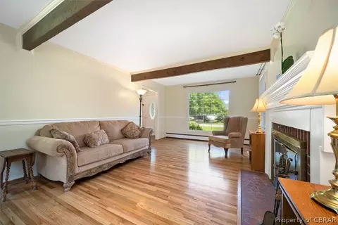 7511 Tyndall Dr, Gloucester Point, VA 23062 photo 6
