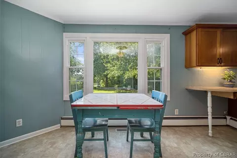 7511 Tyndall Dr, Gloucester Point, VA 23062 photo 9