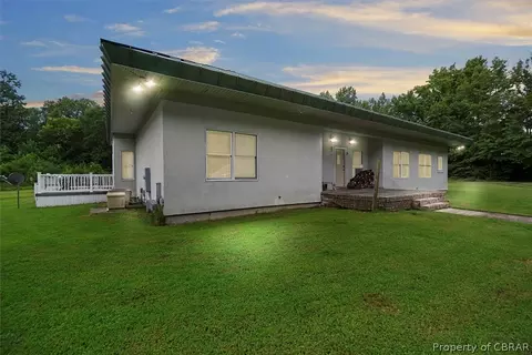 10641 Woods Cross Rd, Gloucester, VA 23061