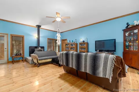10641 Woods Cross Rd, Gloucester, VA 23061 photo 13