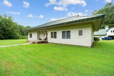 10641 Woods Cross Rd, Gloucester, VA 23061 photo 4