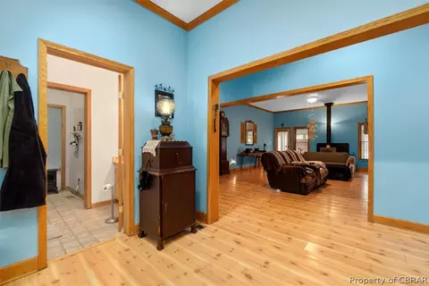 10641 Woods Cross Rd, Gloucester, VA 23061 photo 6