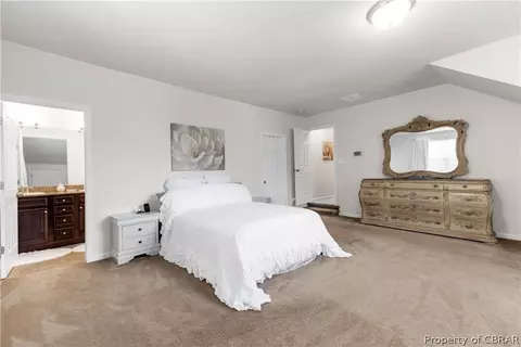 6962 Lakeside Dr, Hayes, VA 23072 photo 23