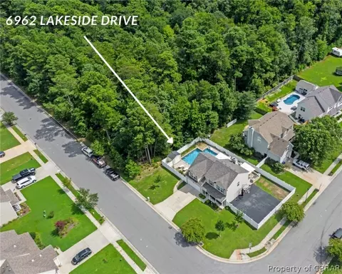 6962 Lakeside Dr, Hayes, VA 23072 photo 47