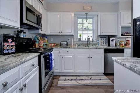 439 Hunlac Ave, Hampton, VA 23664 photo 5