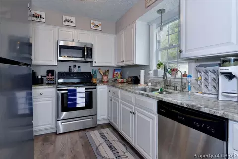 439 Hunlac Ave, Hampton, VA 23664 photo 7