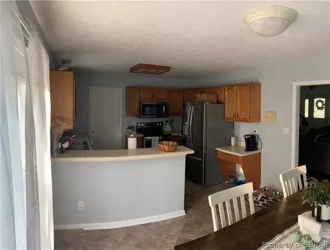 13 Rockwell Rd, Hampton, VA 23669 photo 5