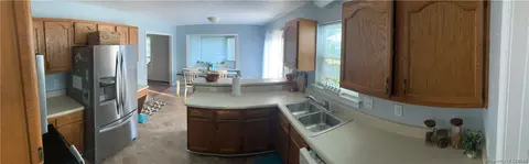 13 Rockwell Rd, Hampton, VA 23669 photo 3