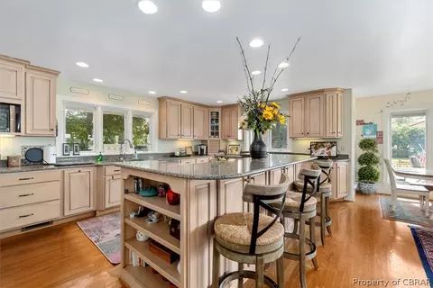 480 Wind Mill Point Rd, Hampton, VA 23664 photo 10