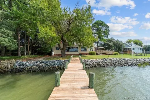 480 Wind Mill Point Rd, Hampton, VA 23664 photo 2