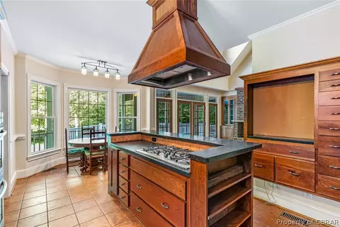6493 Milford Rd, Gloucester, VA 23061 photo 10