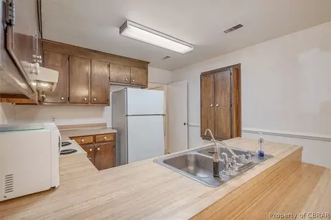 4221 Aberdeen Creek Rd, Gloucester, VA 23061 photo 15
