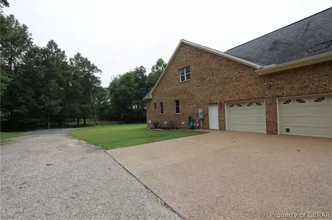 7252 Featherbed Ln, Gloucester, VA 23061 photo 8