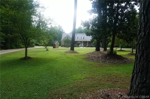 7252 Featherbed Ln, Gloucester, VA 23061 photo 5