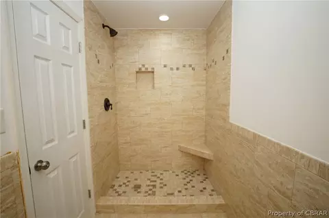 7252 Featherbed Ln, Gloucester, VA 23061 photo 31