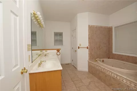7252 Featherbed Ln, Gloucester, VA 23061 photo 20