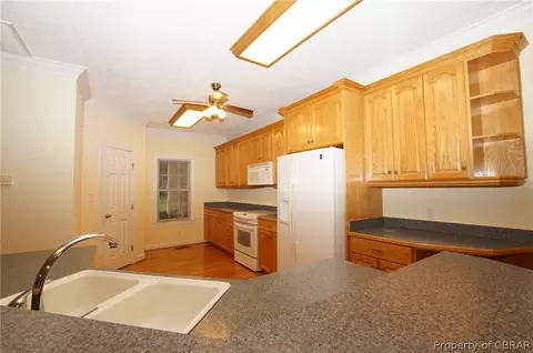7252 Featherbed Ln, Gloucester, VA 23061 photo 15