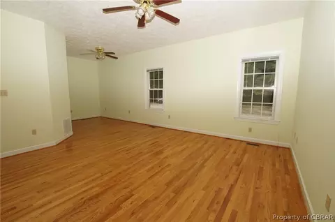 7252 Featherbed Ln, Gloucester, VA 23061 photo 19