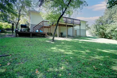 8261 Pond View Dr, Gloucester, VA 23061 photo 20