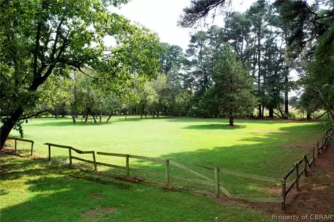 7861 Indian Rd, Gloucester, VA 23061 photo 6