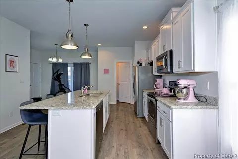 7420 Dehardit Ave, Gloucester Point, VA 23062 photo 9